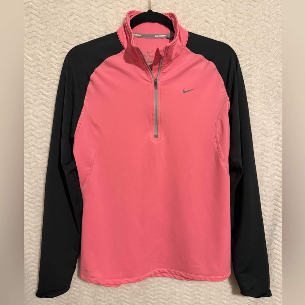 Nike Running Dri-FIT Pink Pullover. Size large. So cozy and like new 🧡🔥🔥